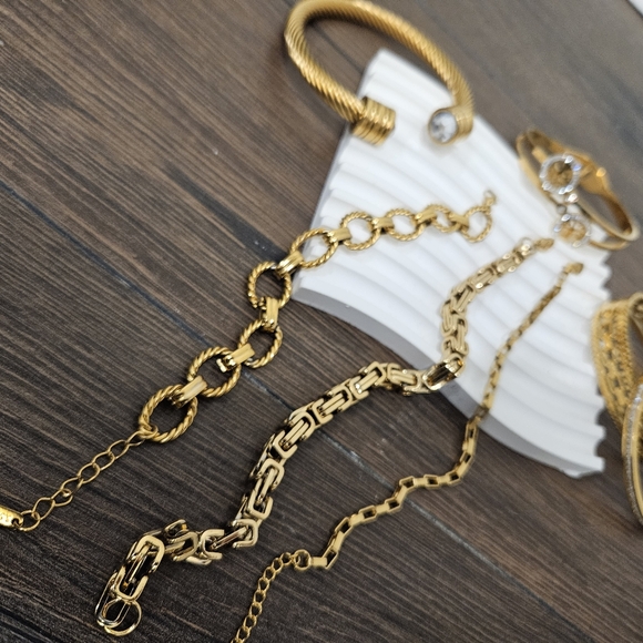 🔥 BUNDLE BRACELET DEAL 🔥 GOLD-TONE - Picture 6 of 6